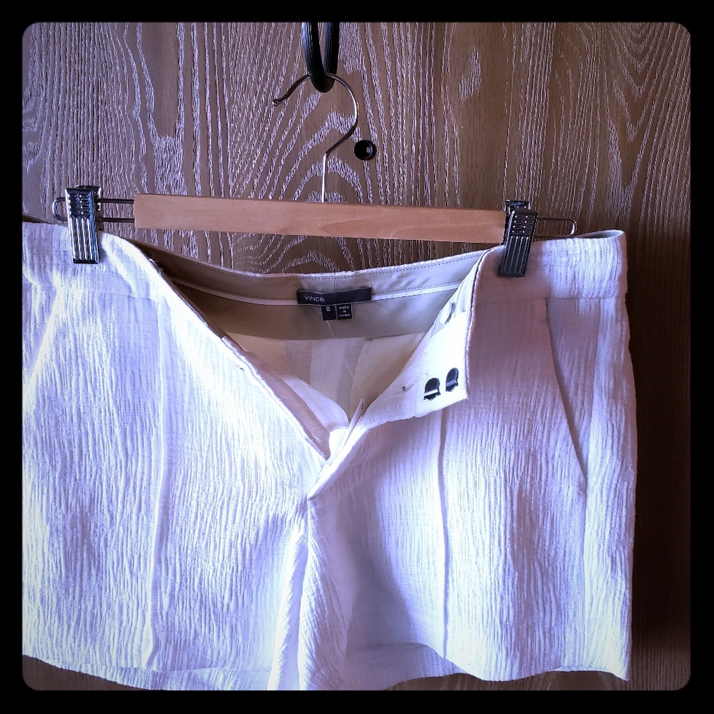 VINCE shorts Size 6